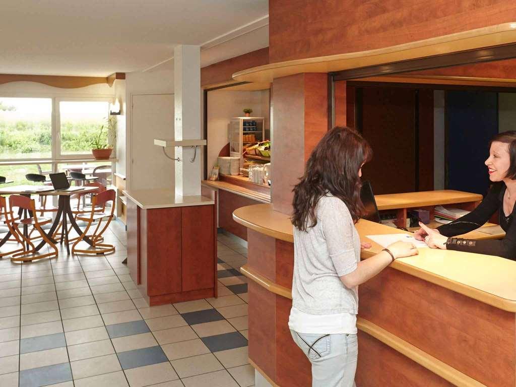 Ibis Budget Nuits Saint Georges Съоръжения снимка